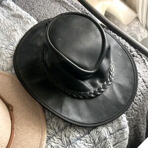 Genuine leather Barmah hat